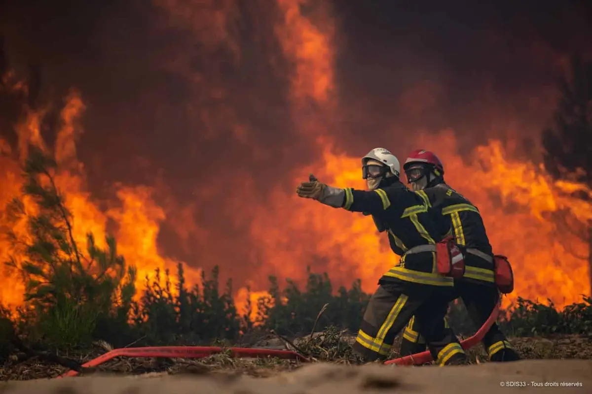 Gironde : 17’000 hectares ravagés, les feux toujours hors de contrôle