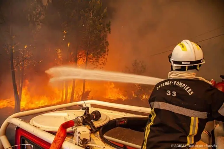 Feux en Gironde : 20&rsquo;300 hectares détruits, « des résultats notables sont à souligner » ce soir
