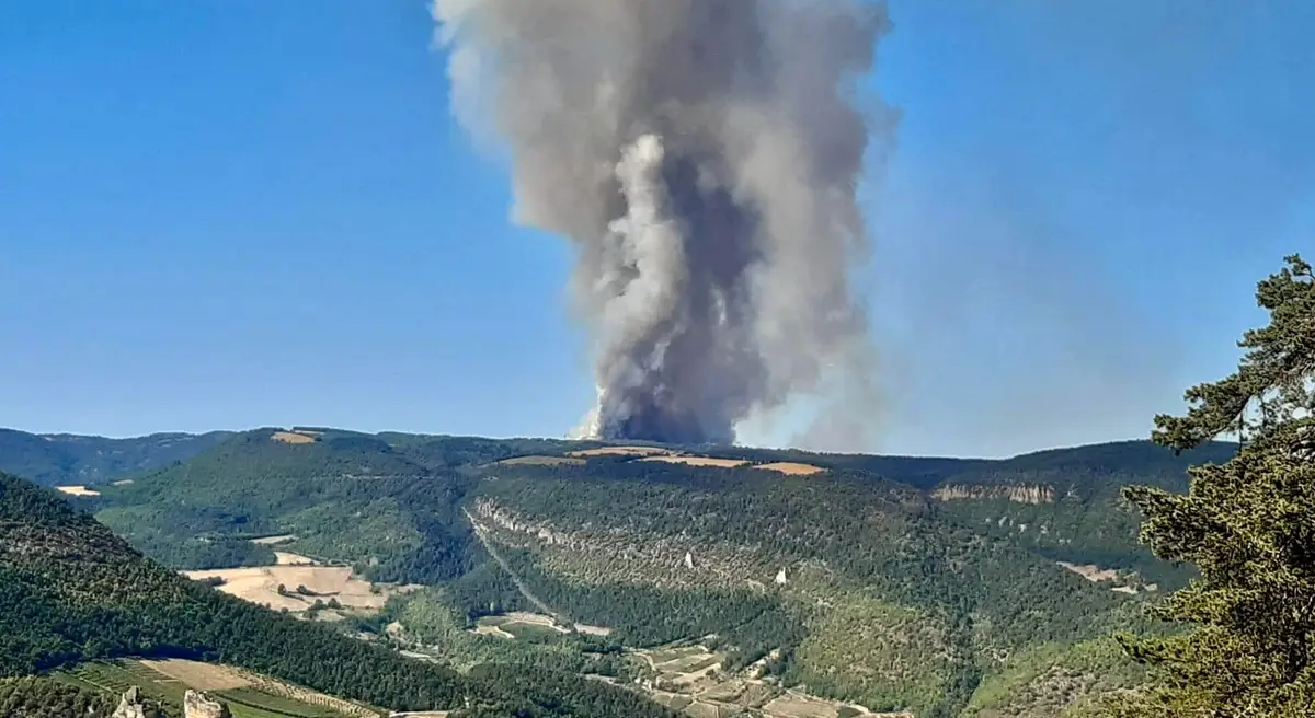 Proposition de loi visant à renforcer la prévention et la lutte contre l&rsquo;intensification et l&rsquo;extension du risque incendie