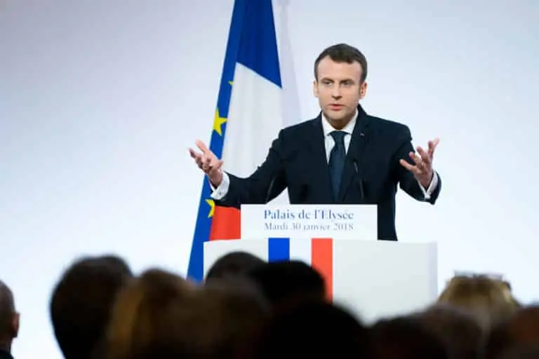 La saison feux de forêt lancée ce vendredi par Emmanuel Macron