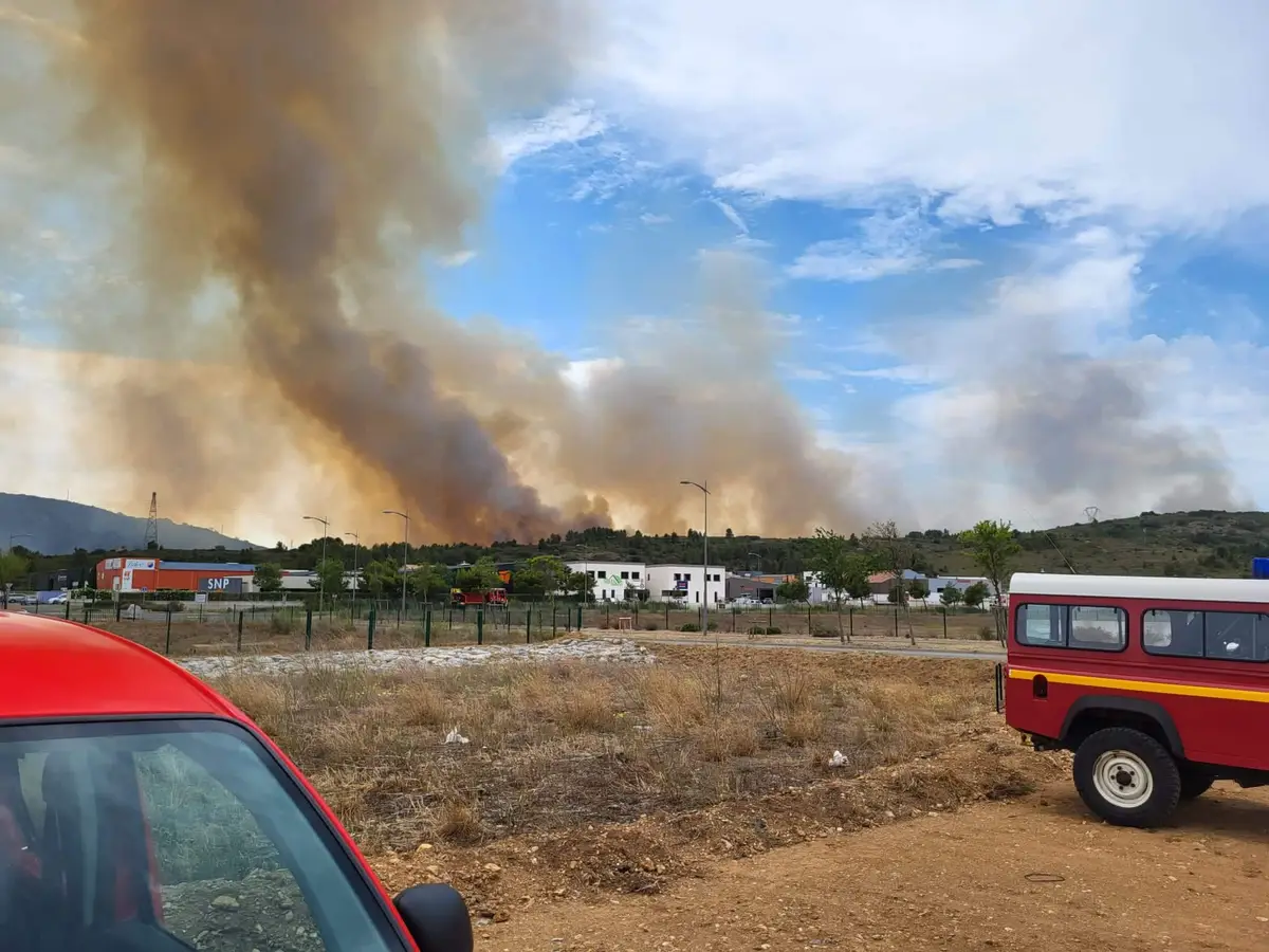 Feu dans l&rsquo;Aude à Montredon-des-Corbières : ce que l&rsquo;on sait à 16h20